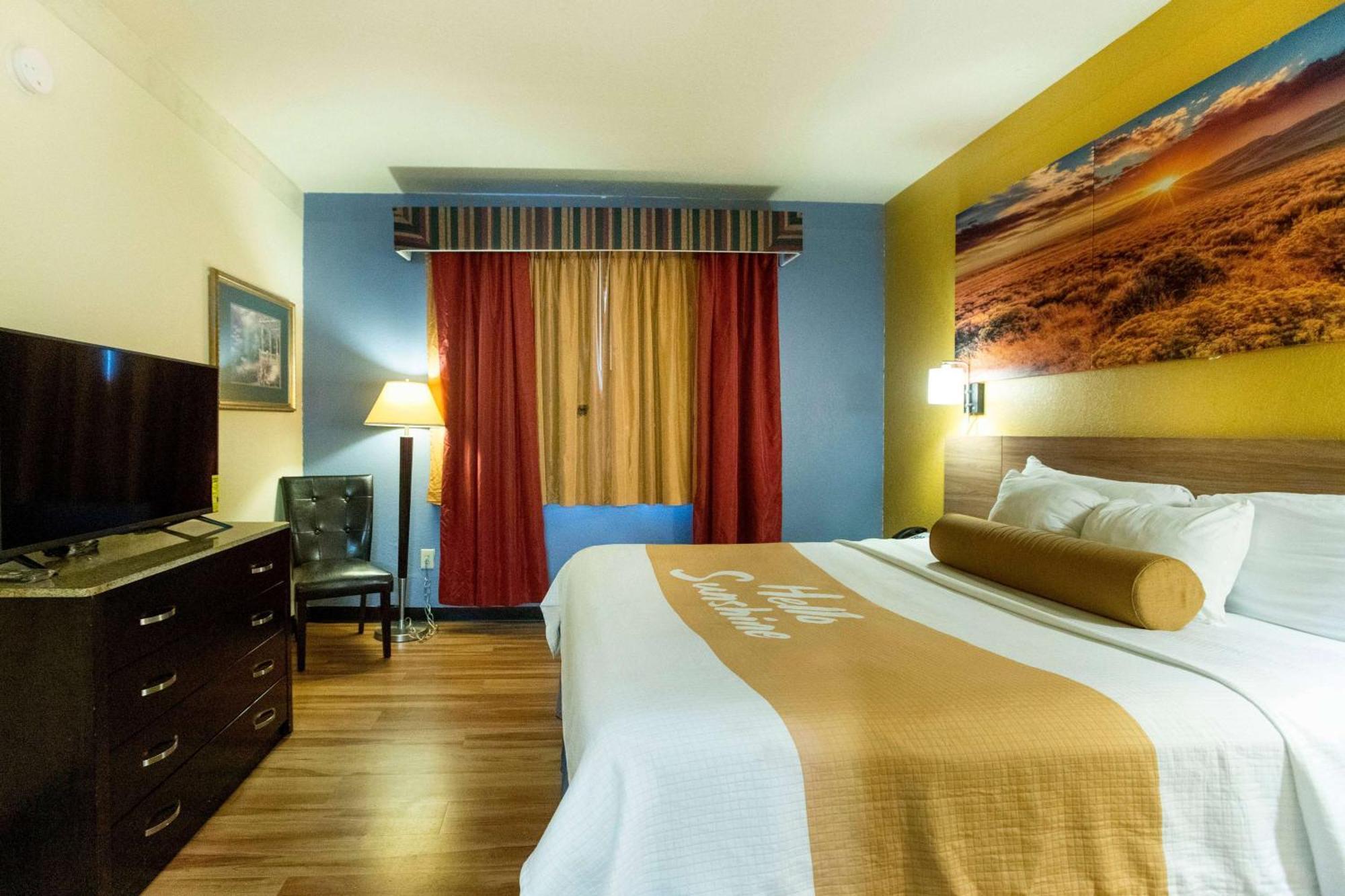Days Inn & Suites By Wyndham Houston North/Aldine Kültér fotó