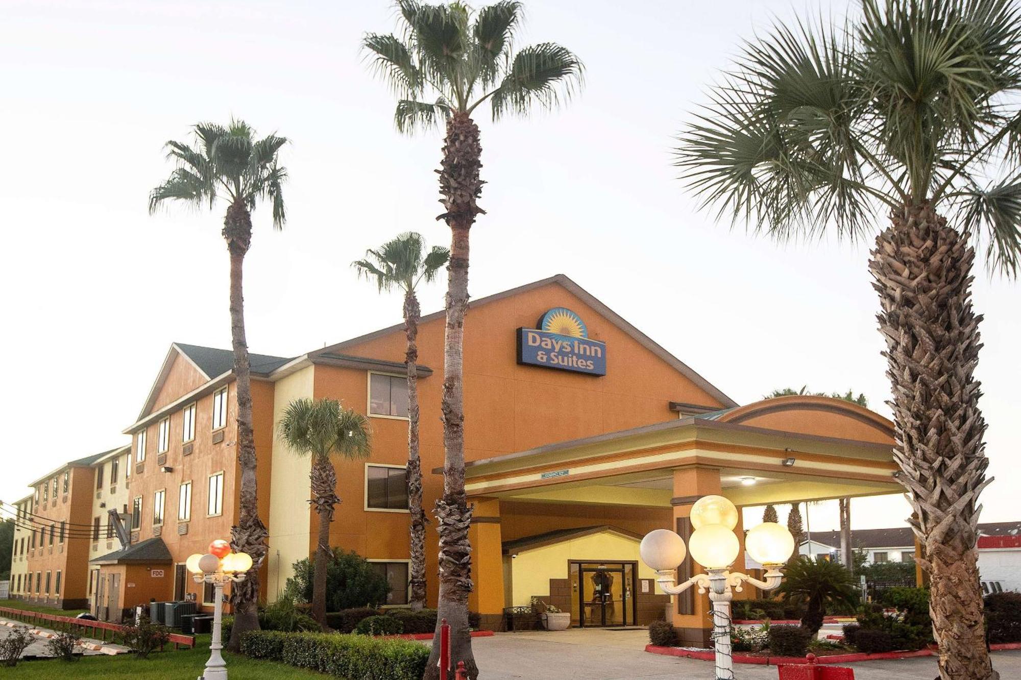 Days Inn & Suites By Wyndham Houston North/Aldine Kültér fotó